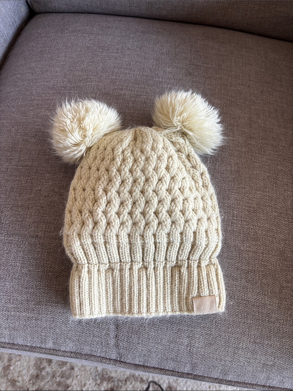 Kids Cream Cable Knit Pom Beanie